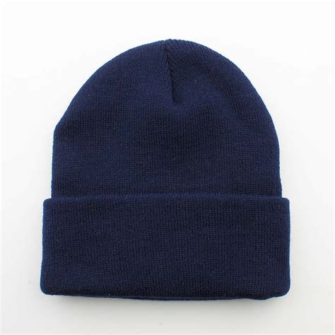 men's navy beanie.